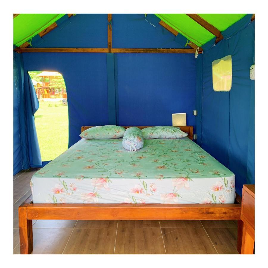 Beach Camp Lombok Sekotong Exterior foto